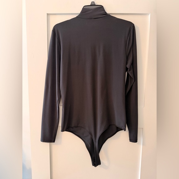 Abercrombie & Fitch Soft A&F Turtleneck Bodysuit – Black, Size XL - Picture 3 of 10